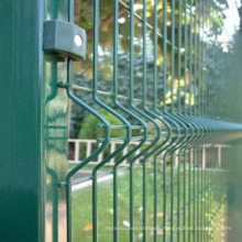 10 gauge 4 x 4 Ceiso security PVC coated 3 D curved wire mesh fence